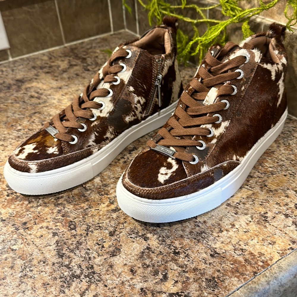 J/Slides NYC Brown Ludlow Sneakers